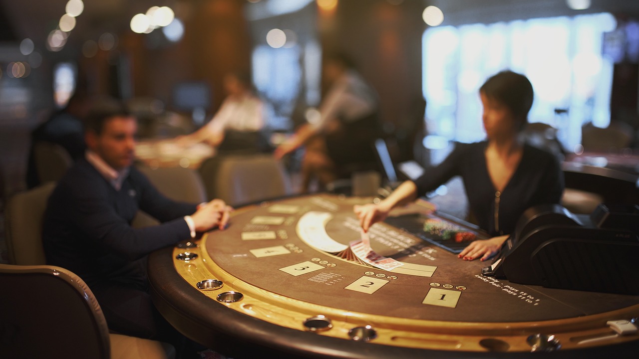 Banker Bet Guide Guide 2026 - baccarat casino table playing cards banker player
