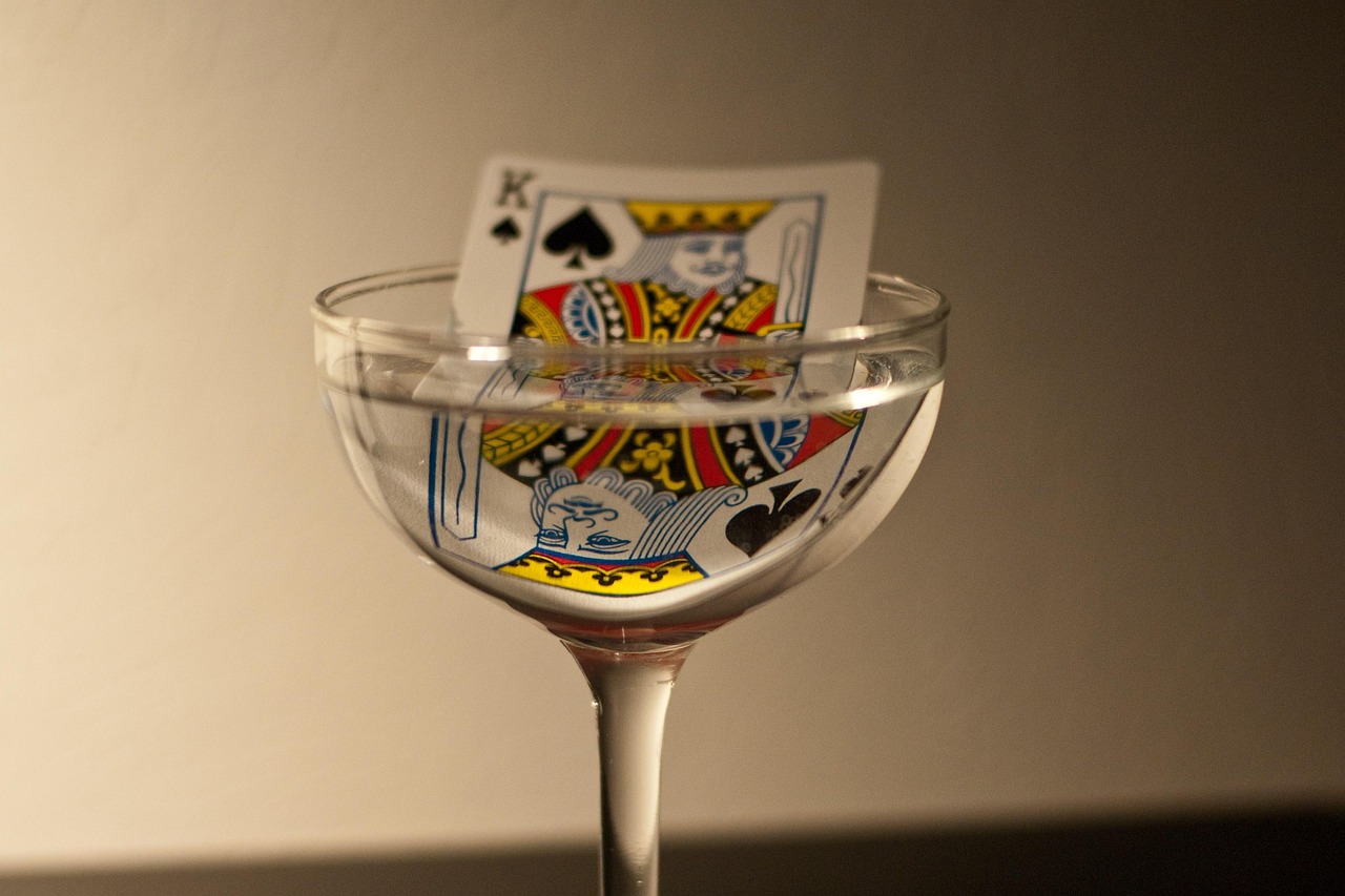 Ultimate Live Baccarat Table Guide Guide 2026 - baccarat casino table playing cards banker player